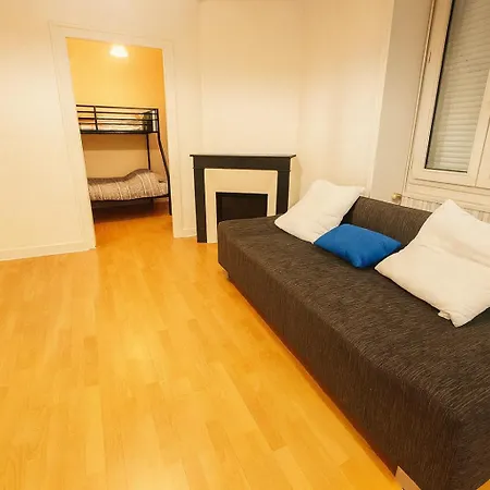 Rond-point De Renne 3* Nantes