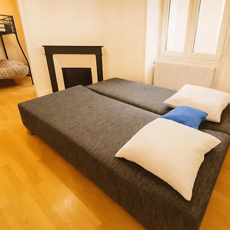 Rond-point De Renne 3* ナント