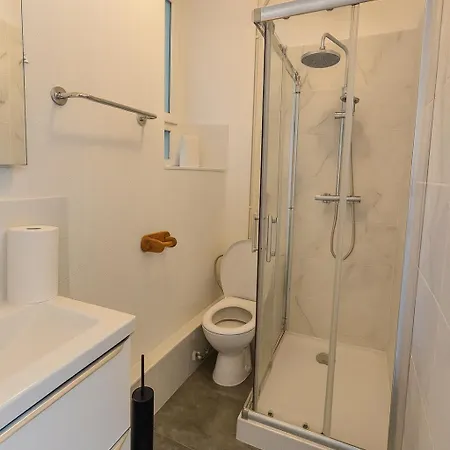 Rond-point De Renne Aparthotel Nantes