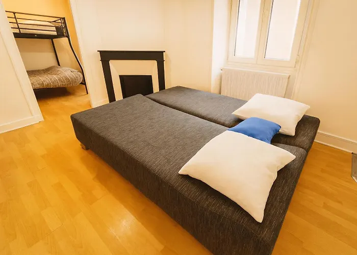 Rond-point De Renne 3* Nantes